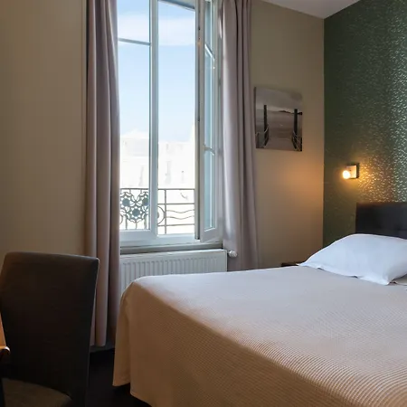 The Originals Boutique, La Marine, Hotel