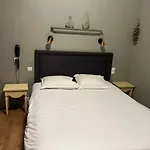 Hotel The Originals Boutique, La Marine,