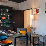 The Originals Boutique, La Marine,