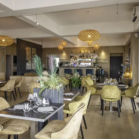 Hotel The Originals Boutique, La Marine, 3*