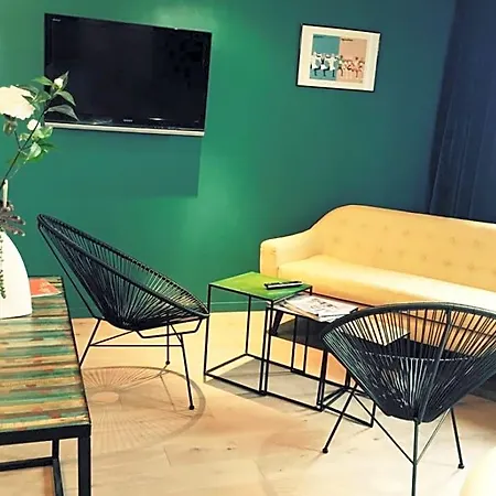The Originals Boutique, La Marine, 酒店 勒特雷波尔