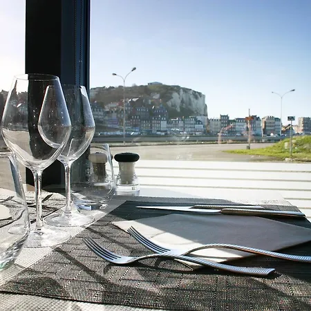 Hotel The Originals Boutique, La Marine, 3*