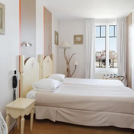 Hotel The Originals Boutique, Hotel La Villa Marine, Le Treport Le Treport